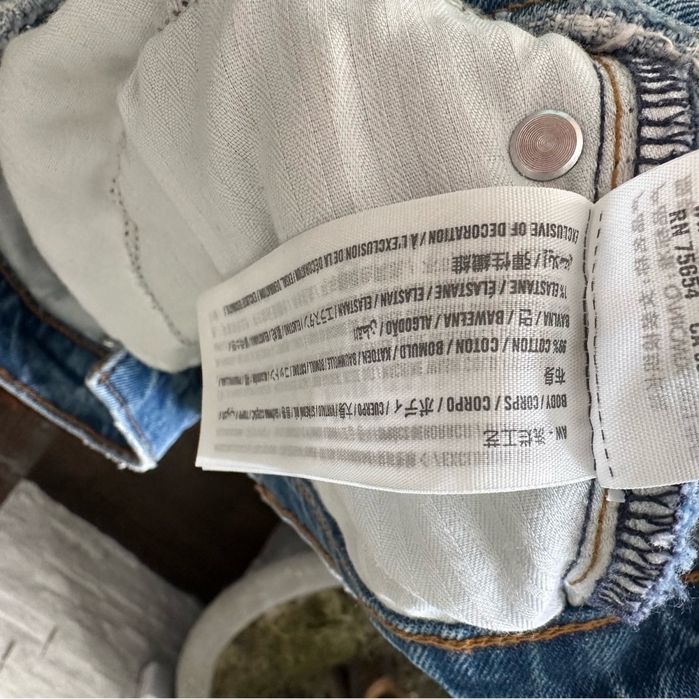 ABERCROMBIE & FITCH The Dad High Rise Jeans Size 10 (30) - Picture 3 of 5